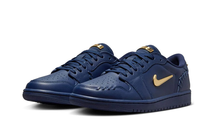 air-jordan-1-low-method-of-make-midnight-navy-metallic-gold-w-03