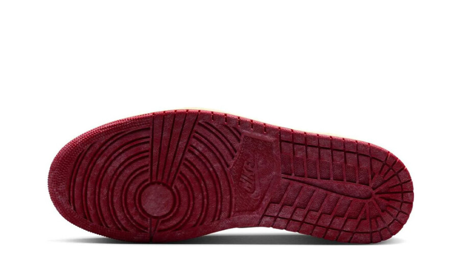 air-jordan-1-retro-low-og-nigel-sylvester-better-with-time-05