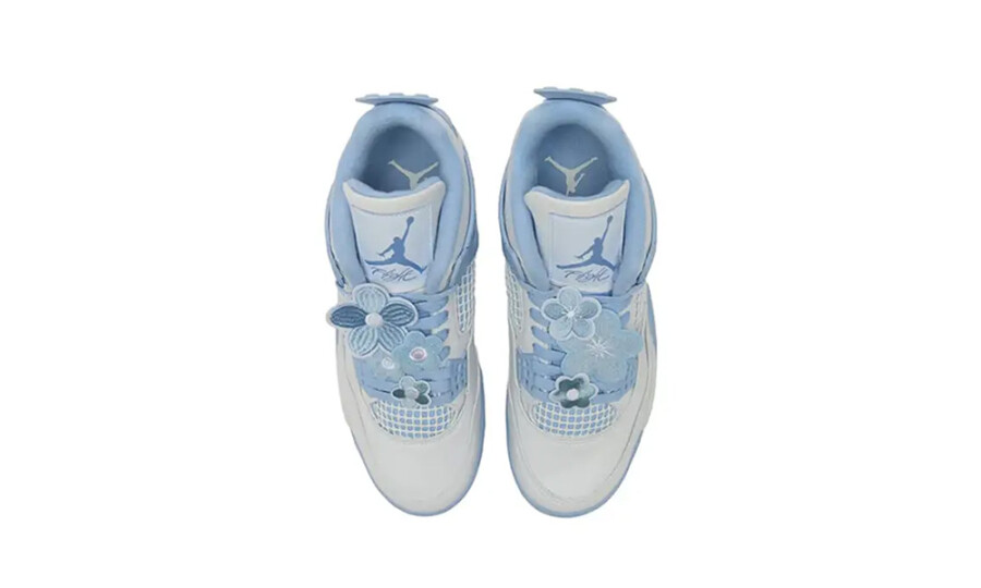 air-jordan-4-retro-forget-me-not-w-03