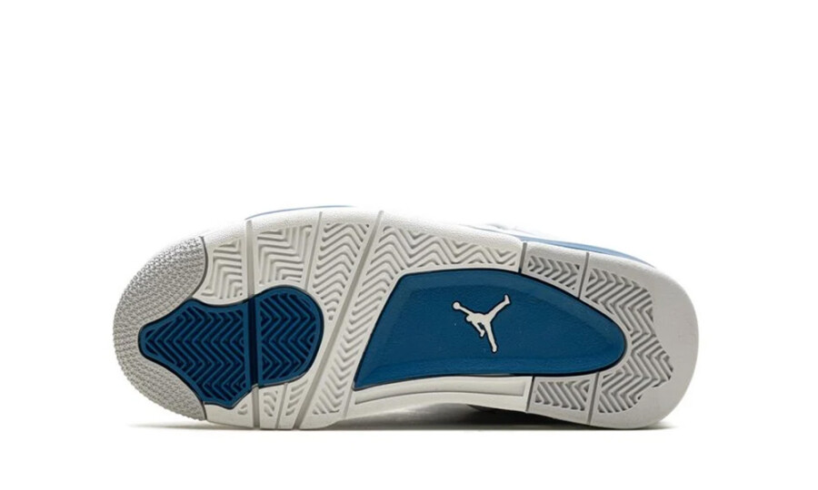air-jordan-4-retro-military-blue-2024-gs-04